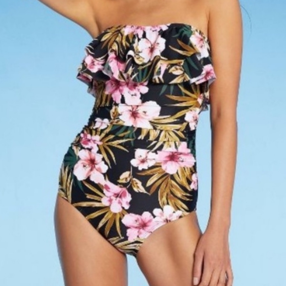 Kona Sol Double Flounce Front High Coverage One Piece Swimsuit 4 6 Small NWT